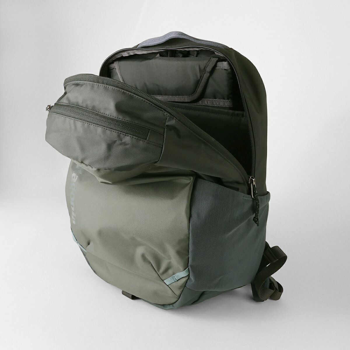 Patagonia Atom Daypack 24L Backpack Unisex Blue Recycled Polyester New