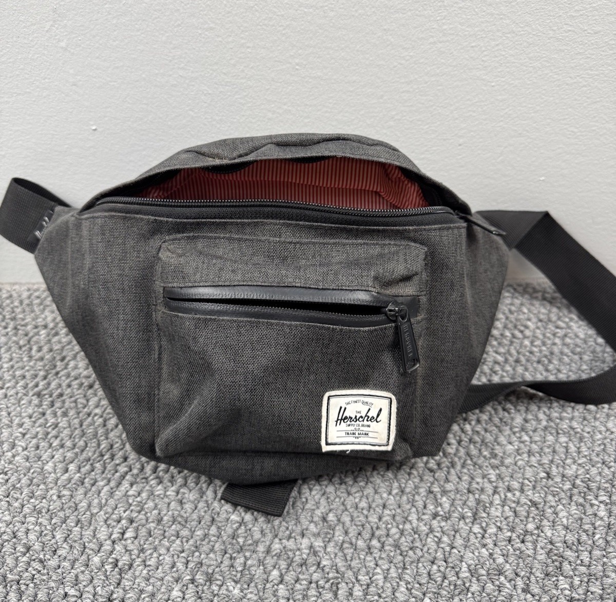 Herschel Seventeen Hip Pack Black Crosshatch Crossbody Bag Waterproof