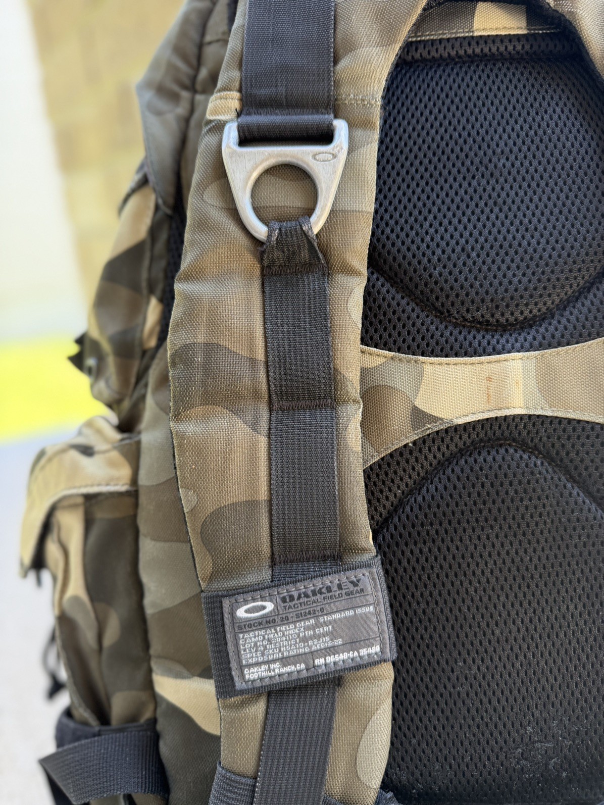 RARE OAKLEY AP MECHANISM BACKPACK Camo Mountain Division Hiking Day Pack Bag