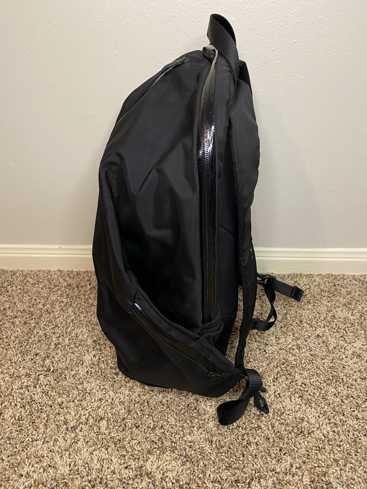 Lululemon Para Backpack Water-Repellent Bag Black 23L School Gym Commuting