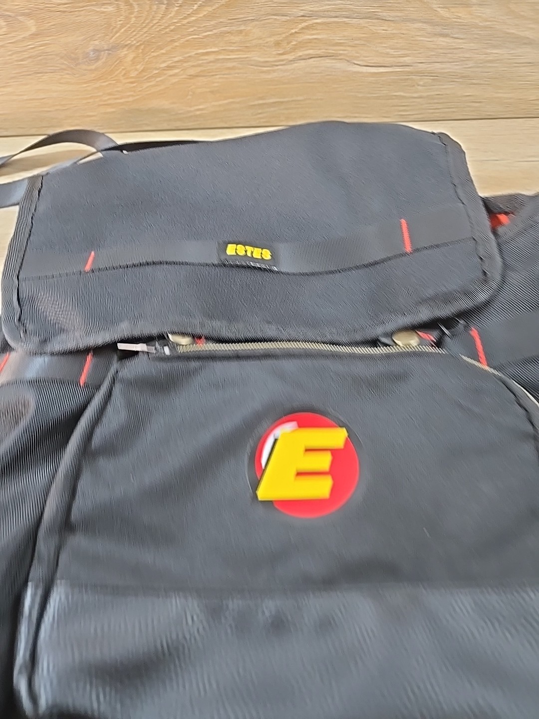 Estes Trucking Logo — Sidekick Seat Organizer. 12x17x4 W/ Detachable Pouch