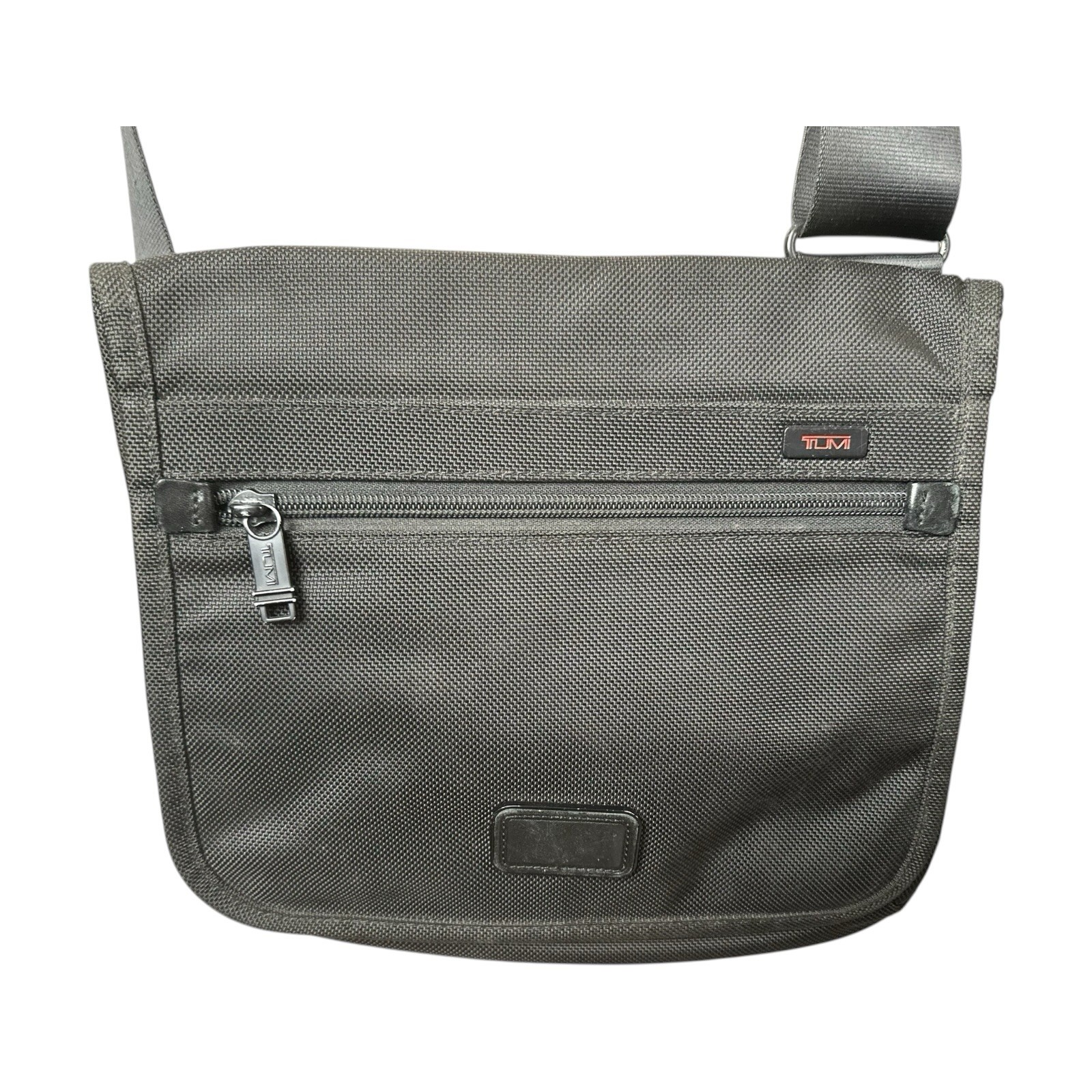 TUMI Alpha Messenger Crossbody Bag Black Nylon Laptop Work commuter minimalist
