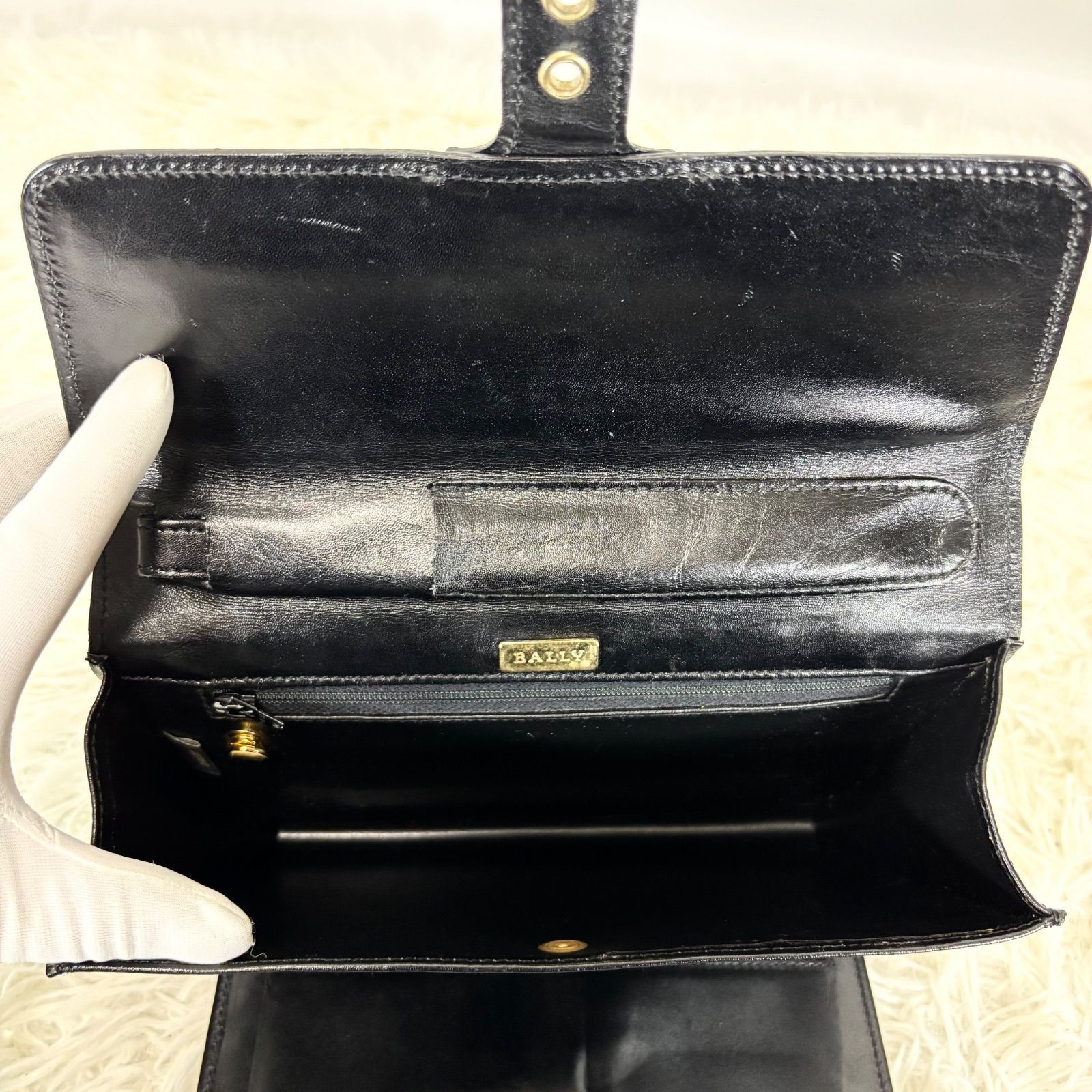 BALLY Clutch Bag Multiple Compartments High Functionality Leather 18x24x4cm