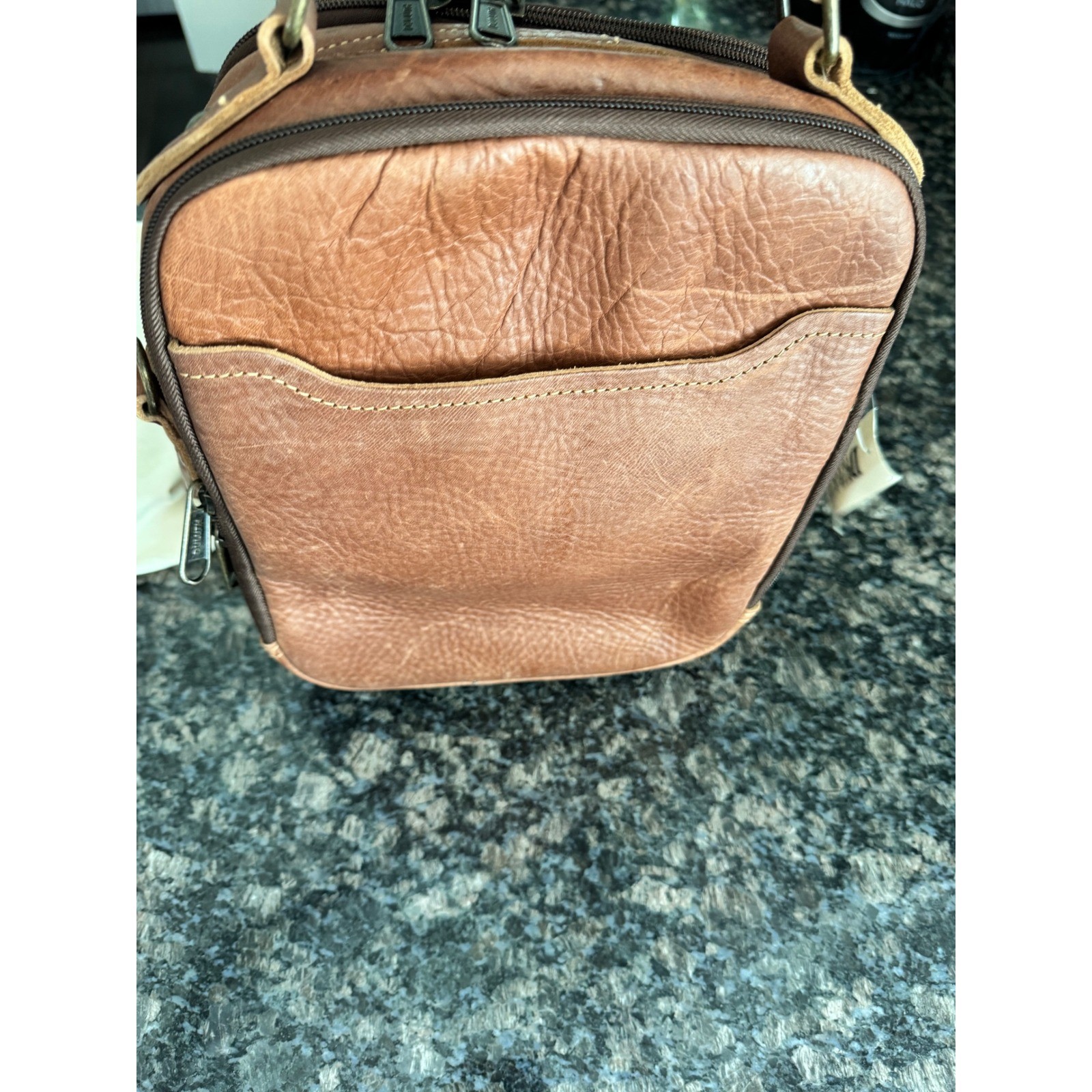 Duluth Trading Co Lifetime Leather Travel Bag Brown Crossbody Messenger 97310