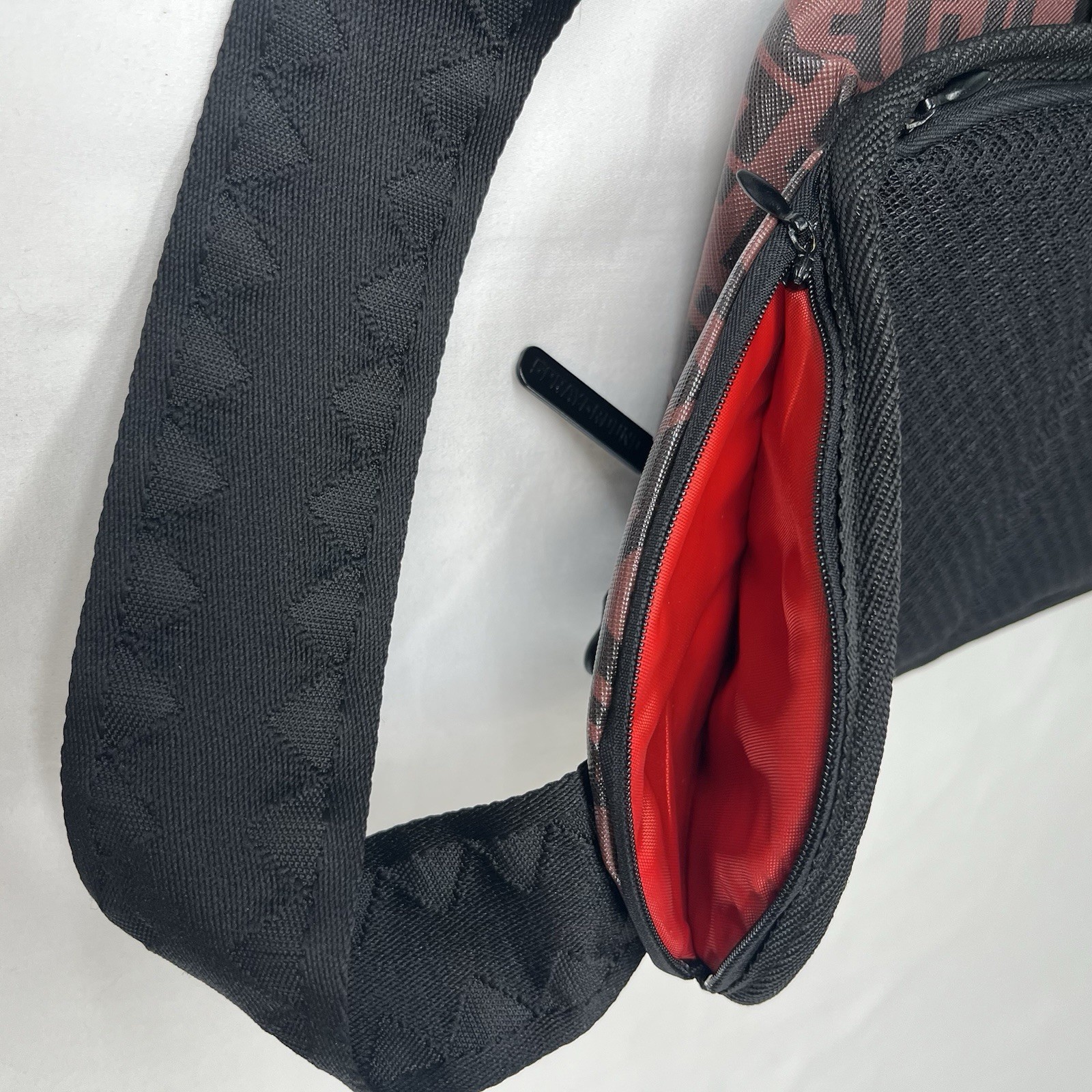 Sprayground Split the Check Checkered Cargo Shark Crossbody Limited Edition RARE