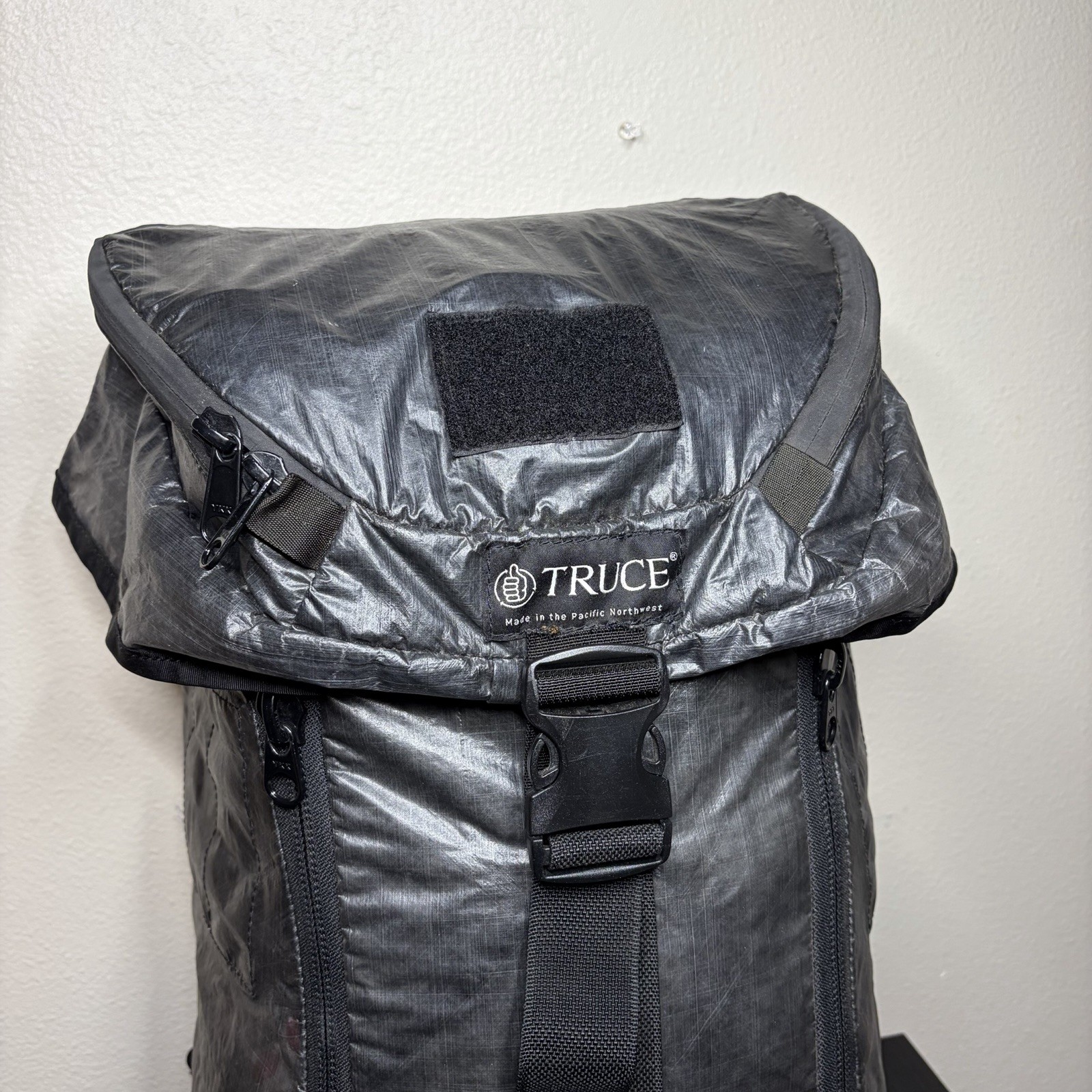 TRUCE DESIGNS M.S.B. Dark Grey XPAC 20-25L Backpack Hiking Outdoors USA Made