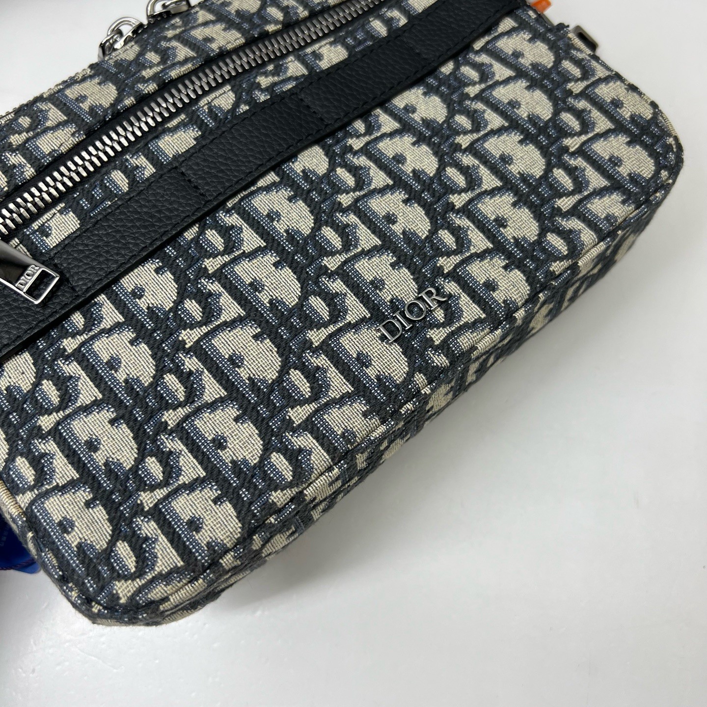 Dior Pre-Owned Authentic Oblique Messenger Bag Monogram 22x15x5cm