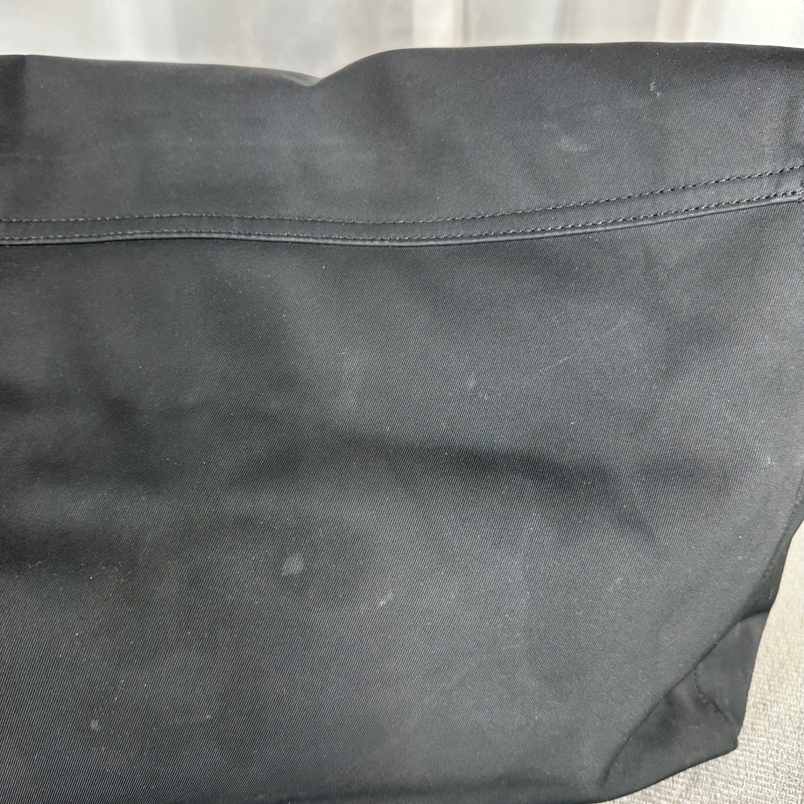 GAP Black Messenger Shoulder Bag Adjustable Strap Flap Nylon Lined