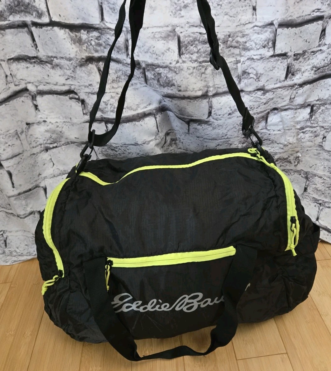 Eddie Bauer RIPPAC STOWAWAY DUFFLE BAG 40L 18×10 Black/Neon Trim Luggage Clean