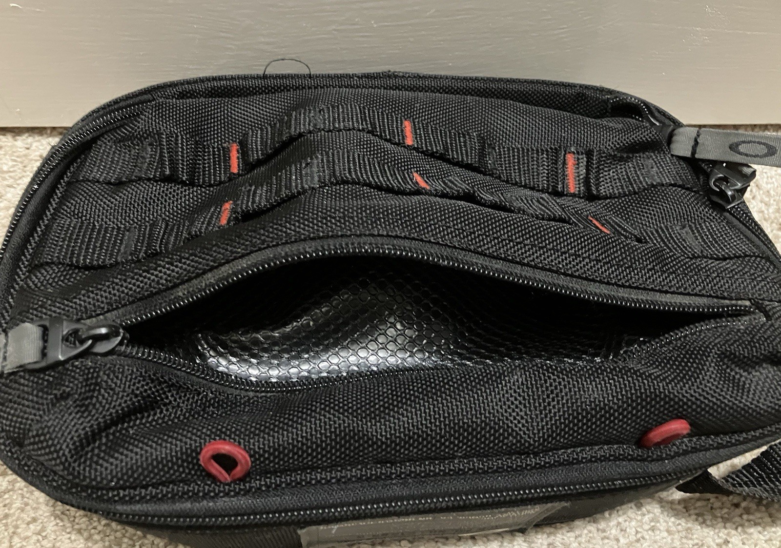 Oakley SI Ballistic Toiletry Bag Without MOLLE Pouches