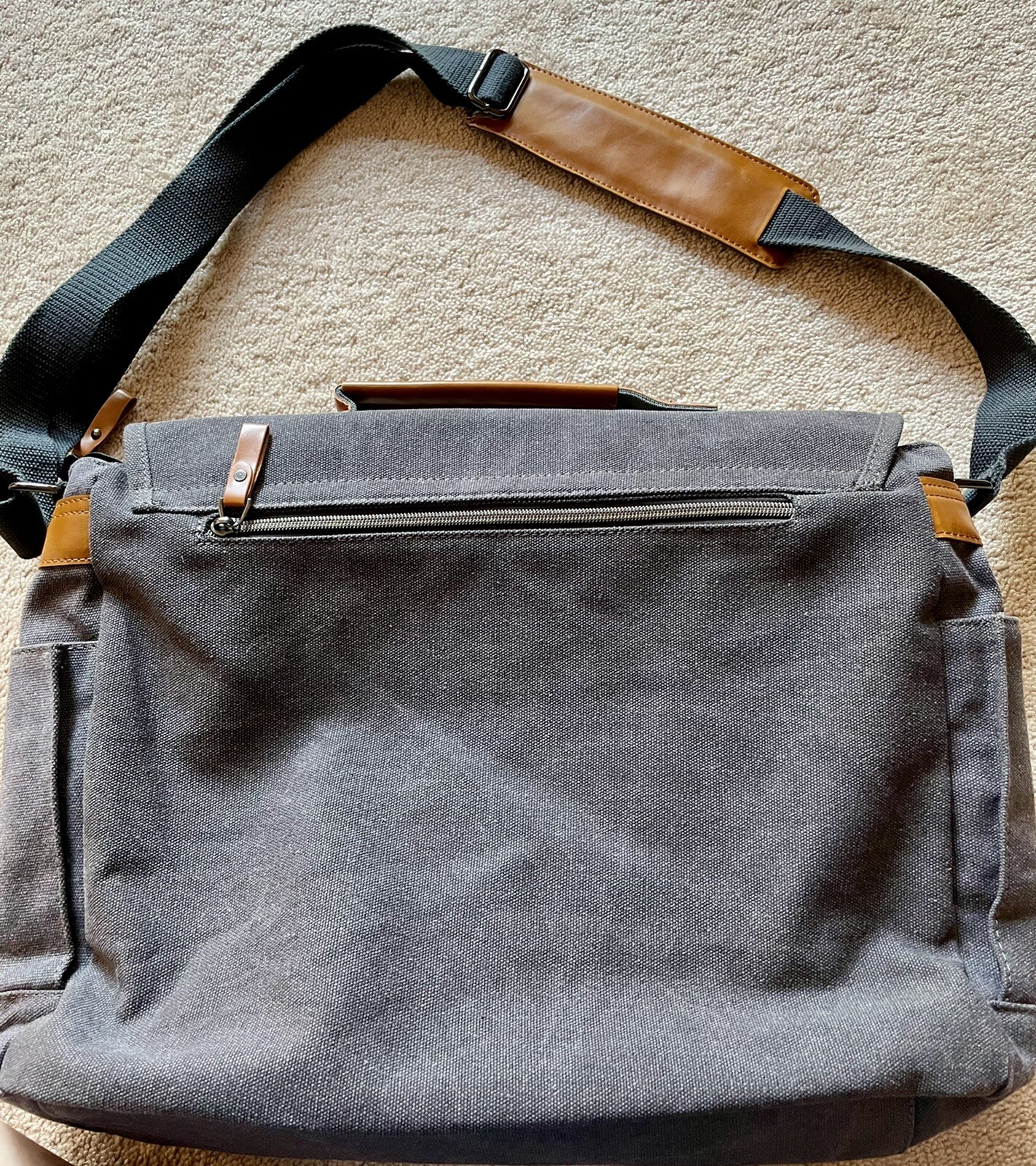 Estates Canvas Leather Laptop Messenger Bag 15.6-17.3in Water Resistant NWT