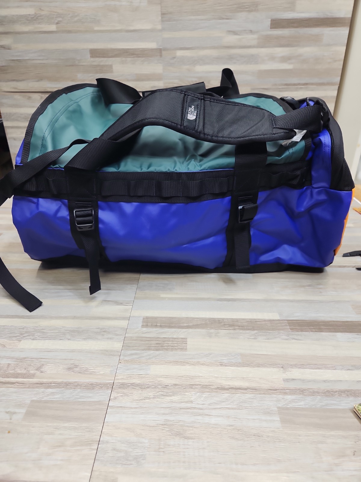 The North Face Base Camp 71 L Duffel Bag Medium. Purple, Black, Orange, GRN, New