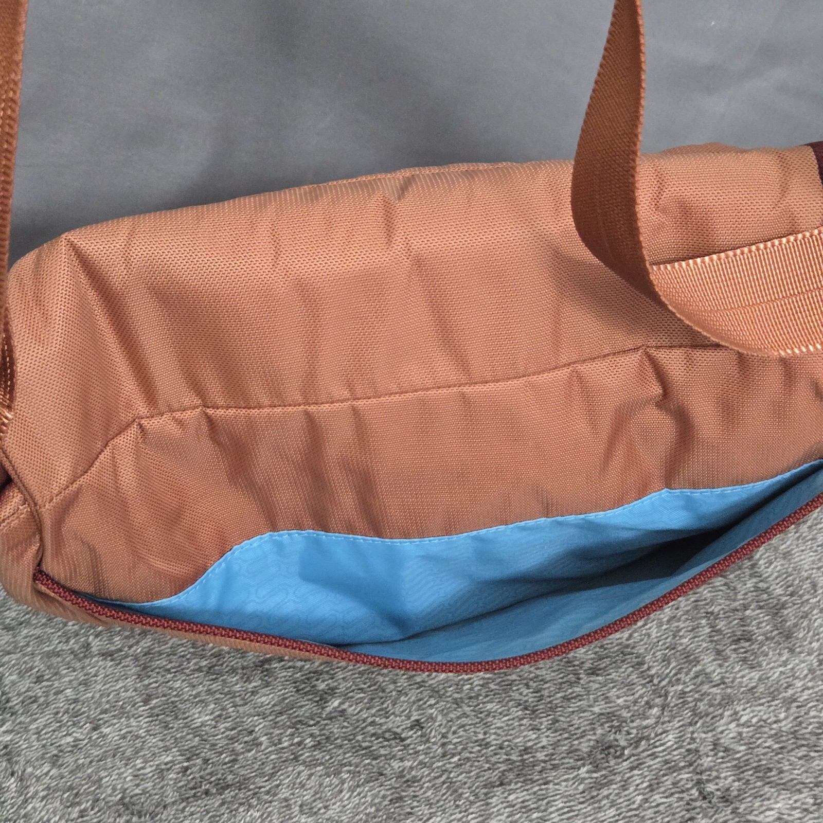 Tumi T-Tech Messenger Bag Orange Flame Ballistic Nylon Laptop Travel Crossbody