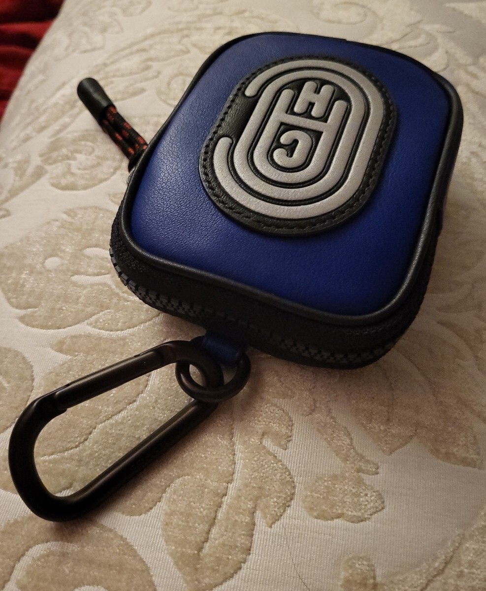 Coach Leather Pouch With Clip in Colorblock w/ Coach Patch, Blue NWT Very Rare