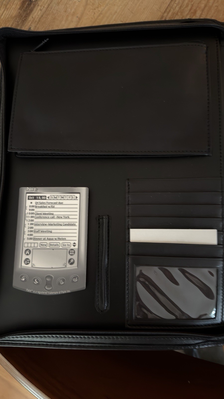 Vintage TUMI Zip Around Black Leather Portfolio. Pristine Condition.