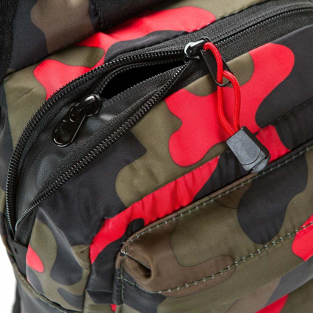 NWT Cookies SF Rack Pack Smell Proof Over The Shoulder Bag