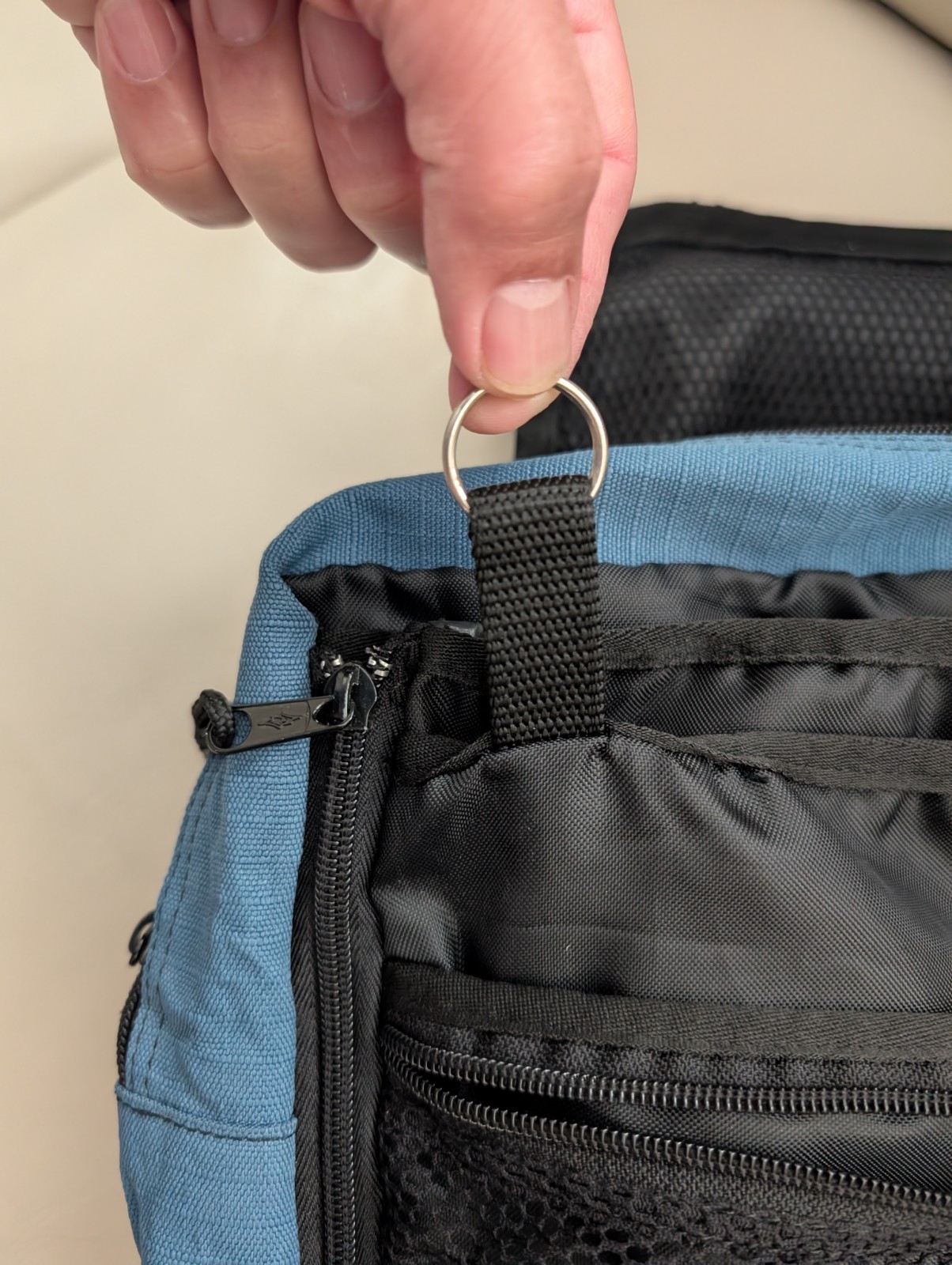 Rip Curl Travel Light Backpack With Shoulder Strap Tuck Away Straps Many Pockets