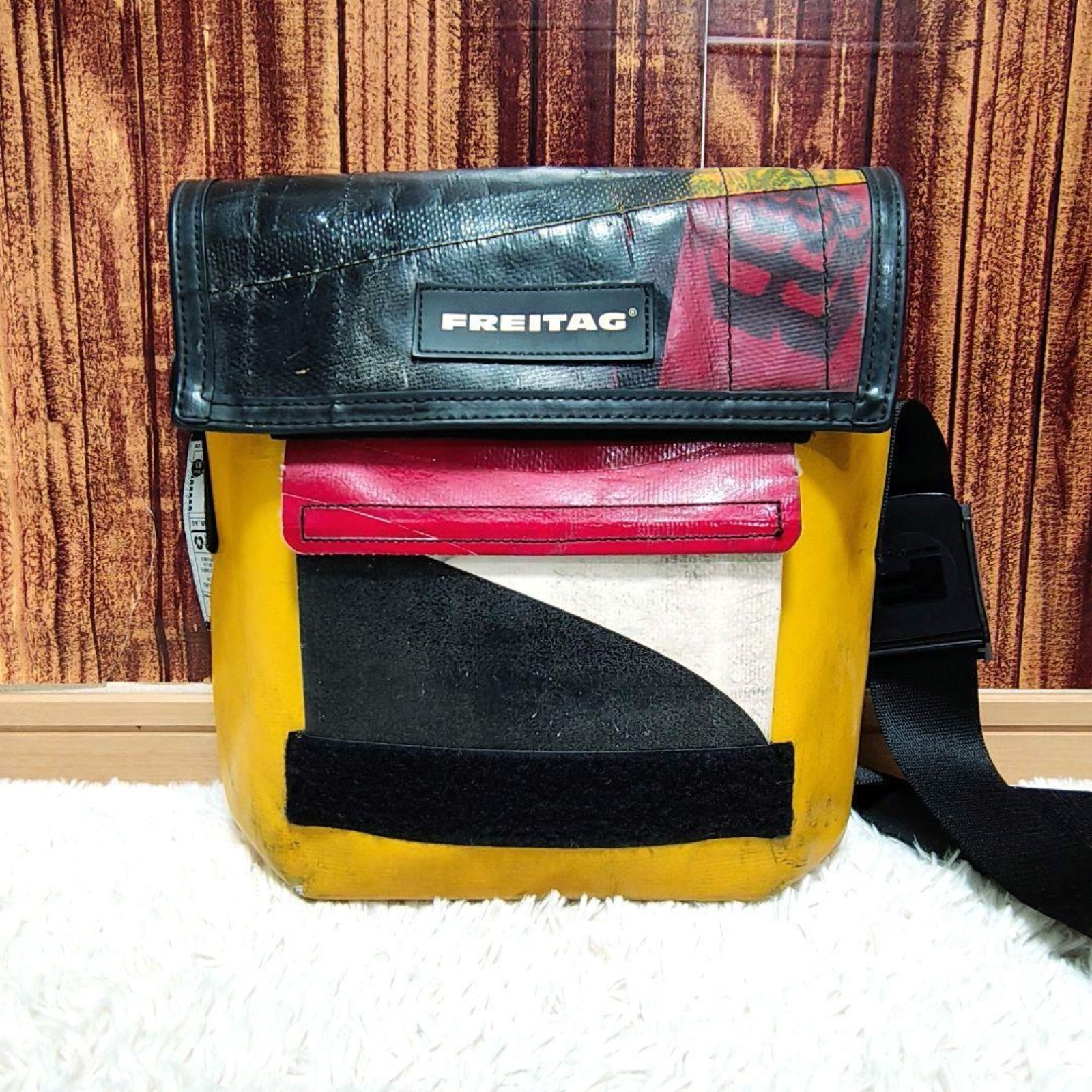 FREITAG F11 LASSIE Messenger Shoulder Bag Yellow Black Red Unique Design Japan