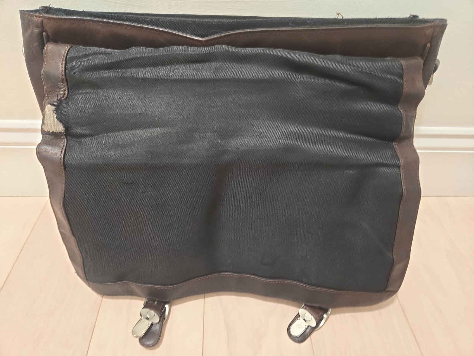 Samsonite Business Casual Series 400 Leather Briefcase Messenger Bag Satchel