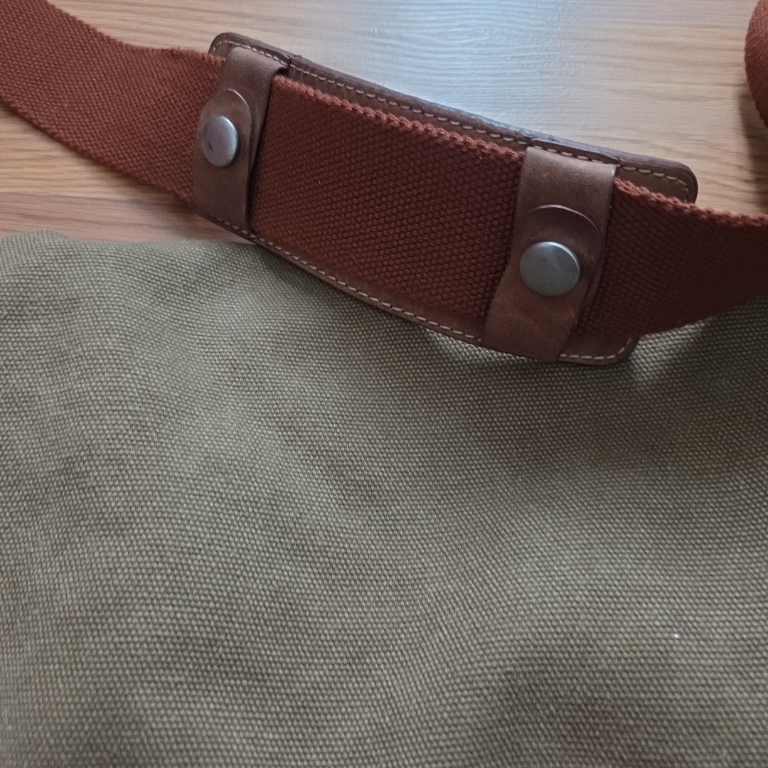 Peter Millar Canvas Leather Trim Men’s Messenger Bag Crossbody