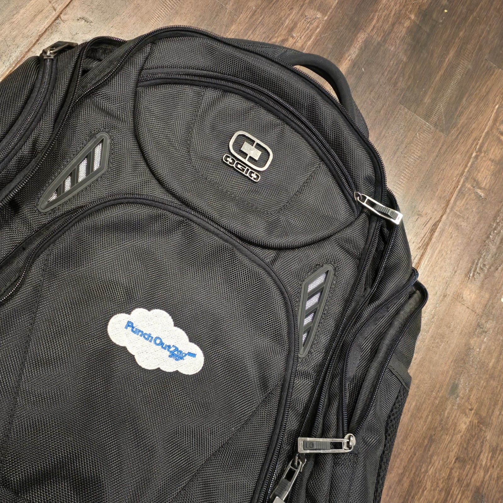 OGIO Punchout2go Backpack #411065 Black – Laptop Tech Multiple Compartments