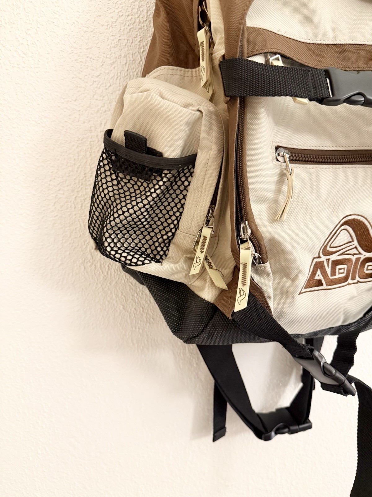 Vintage Adio Skateboarding Backpack Tan/Brown