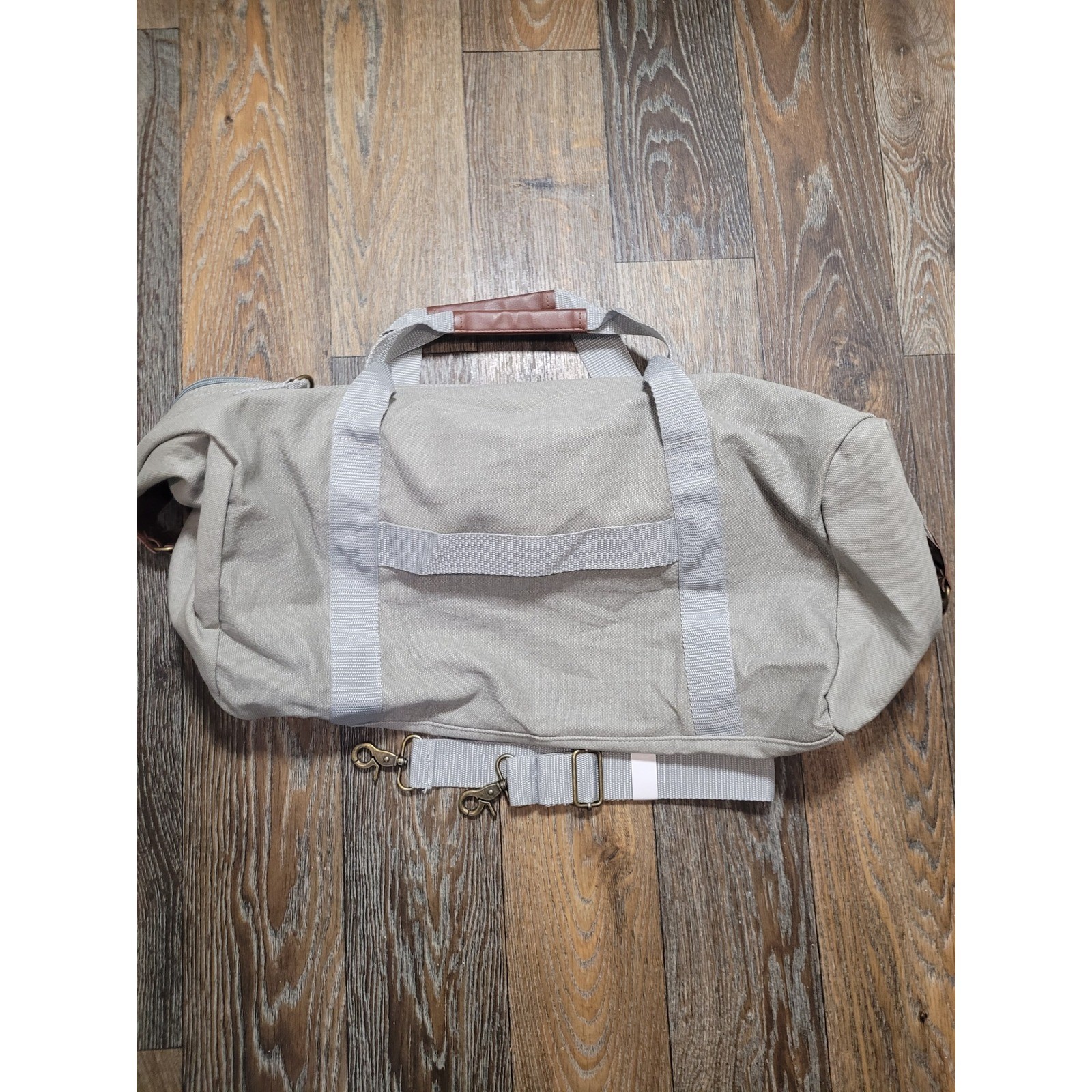 Field & Co. 2018 Final Four San Antonio Grey Canvas Duffel Bag Weekender Mens