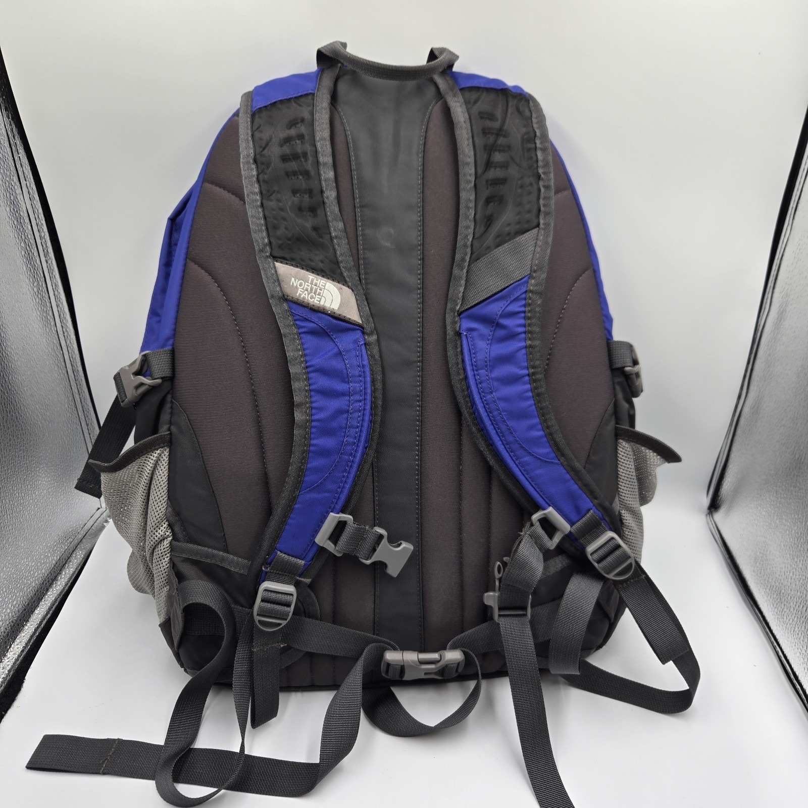 The North Face Recon Backpack Blue Gray Hiking Outdoor Bag