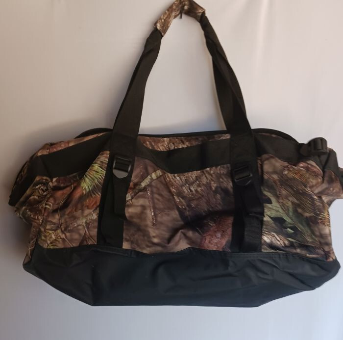StormTech Mossy Oak Mens Camouflage Camo X-Large Duffle Backpack Bag GBW-1M NWT