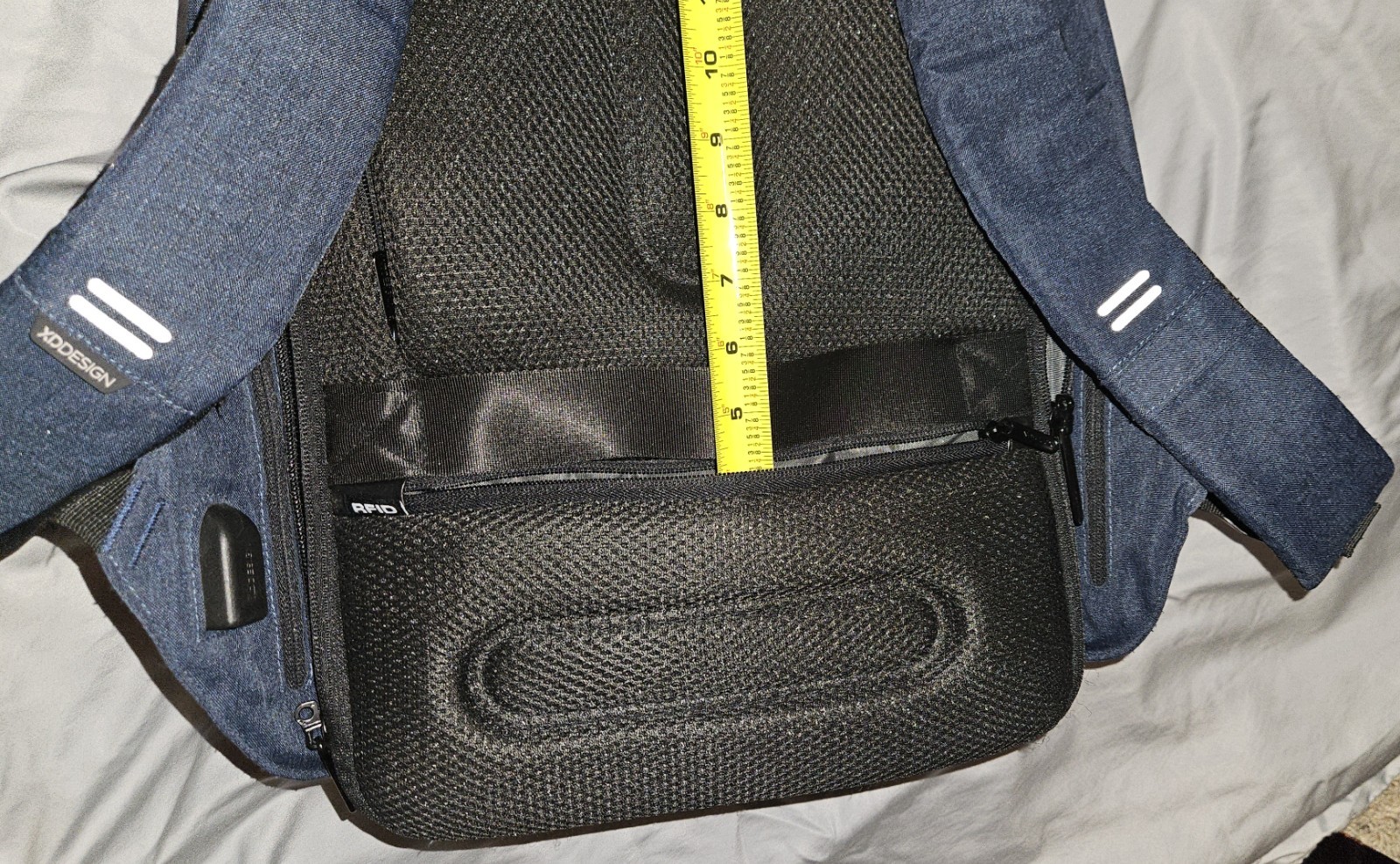 XDDESIGN Bobby Hero XL – Antitheft Backpack
