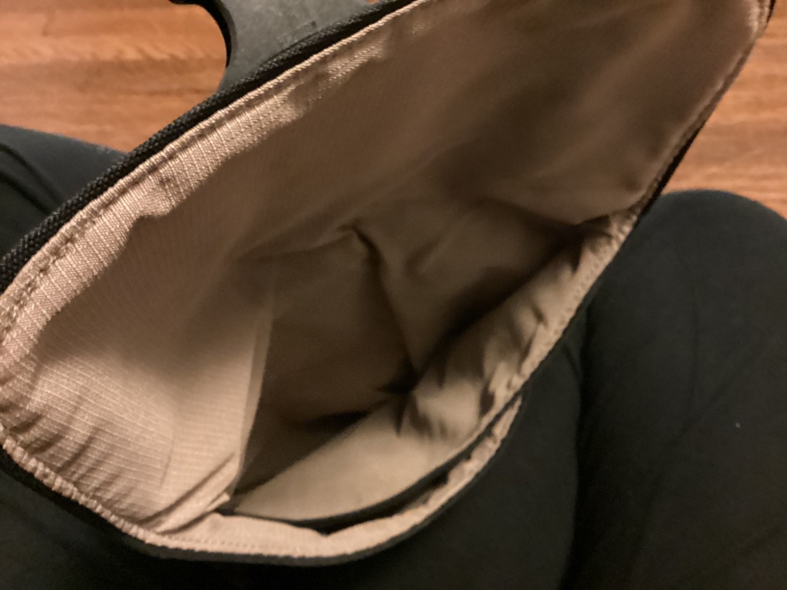 Crumpler The Herbas Small Black Crossbody Messenger Travel Bag