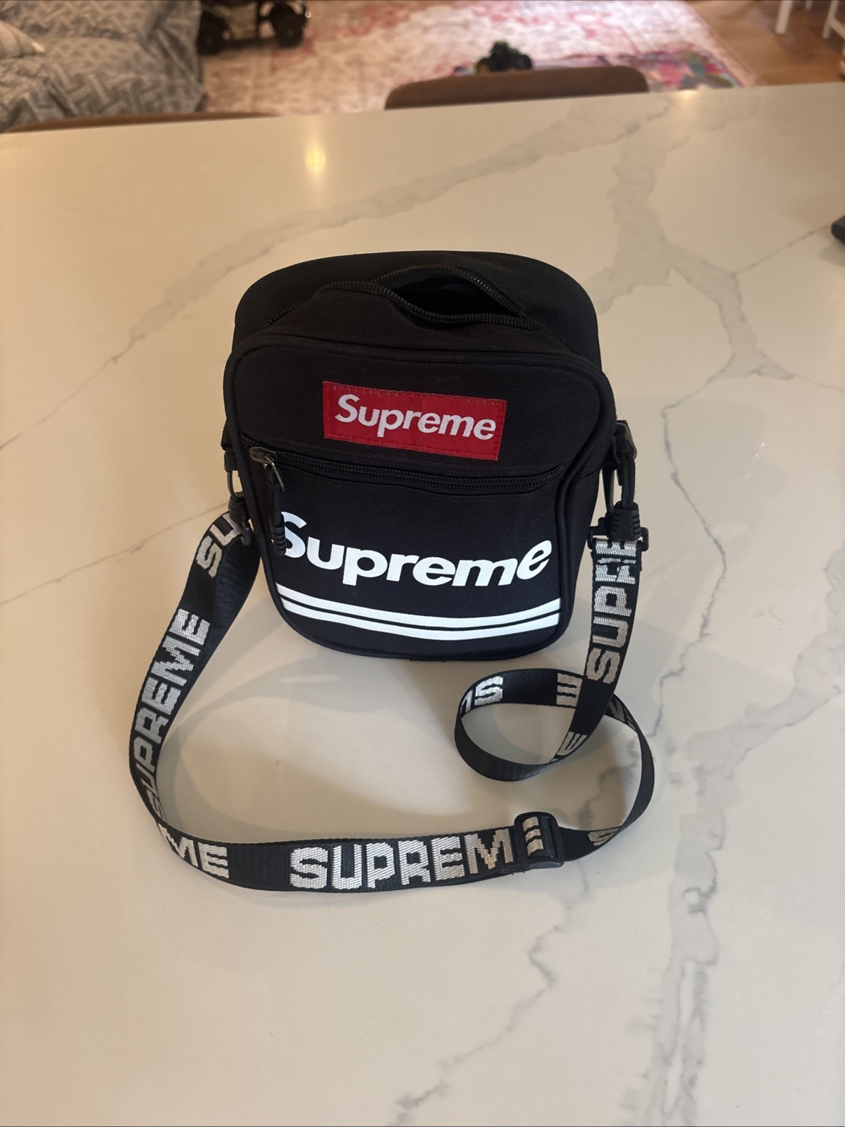 Supreme SS18 Shoulder Bag – Black – BROKEN ZIPPER