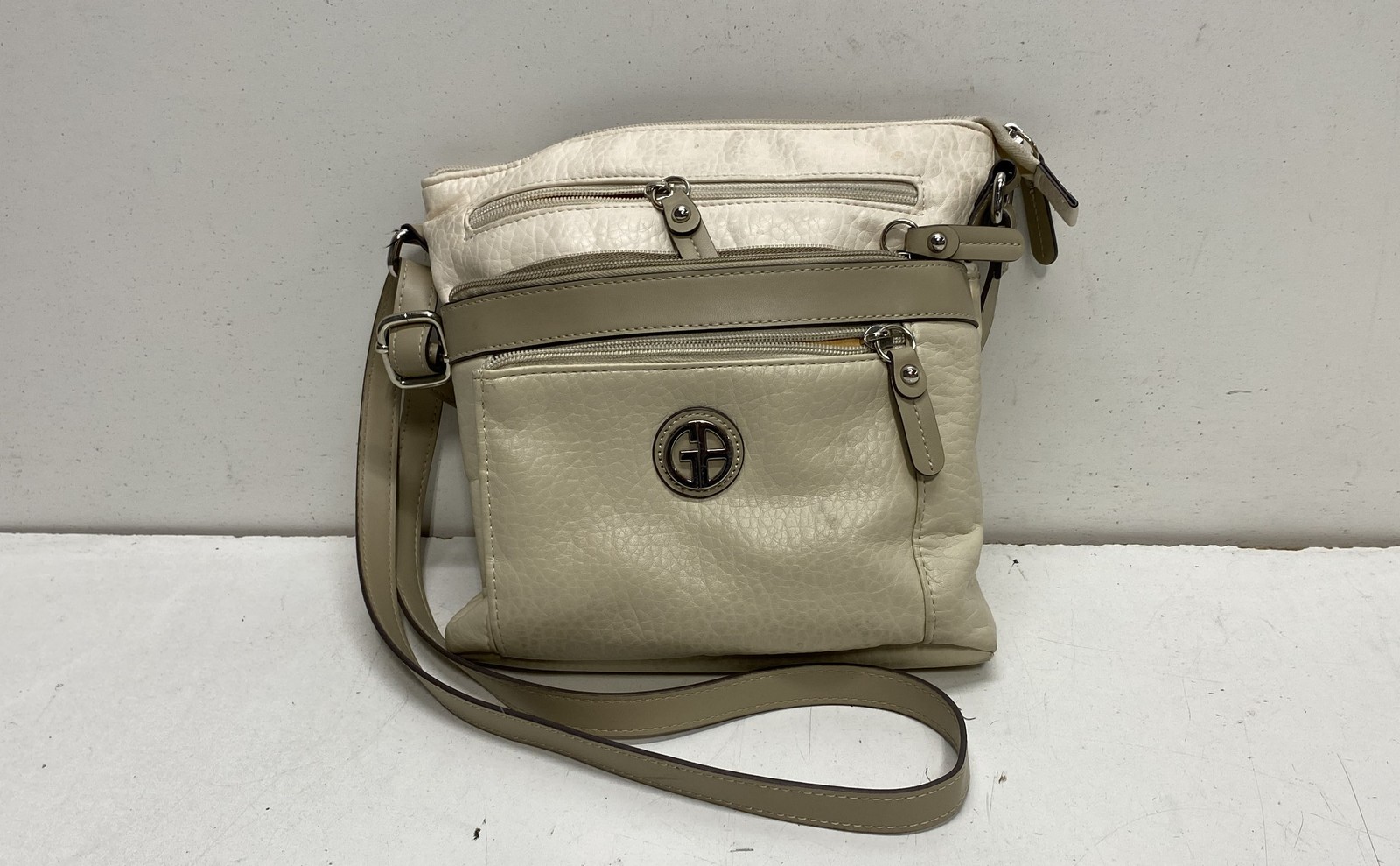 Giani Bernini Cream Beige Two Tone Faux Leather Multi Zip Crossbody Bag