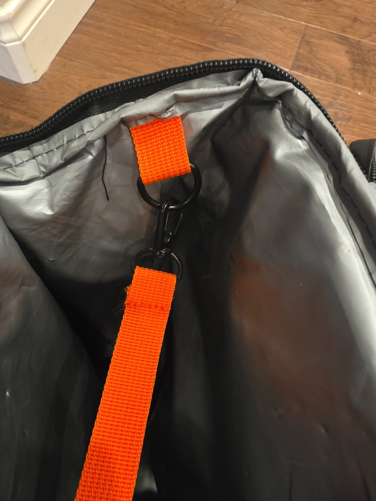 Genuine Land Rover Above & Beyond Black Backpack Cooler Icechest Rare