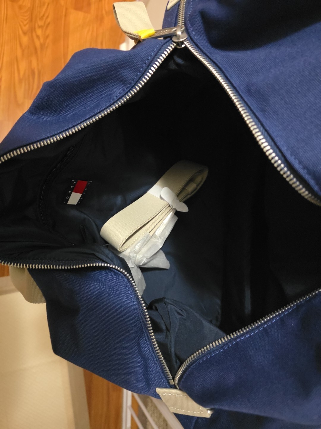 Tommy Jeans Retro Cool Duffle Bag, New