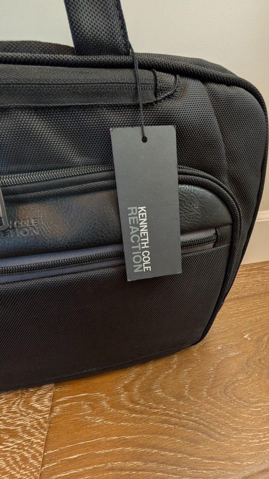 Kenneth Cole Reaction R-Tech “Long Way To Go” Slim Double Gusset Laptop Briefcas