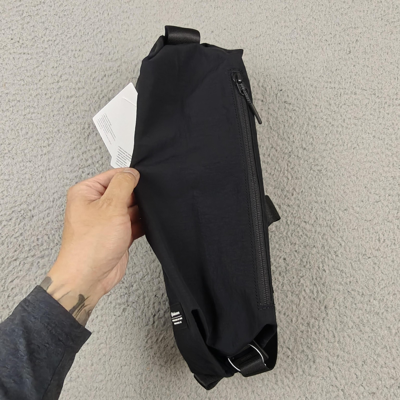 Lululemon Fast Track Bag 2.0 Mens Small Black Sling Zip Backpack Crossbody New