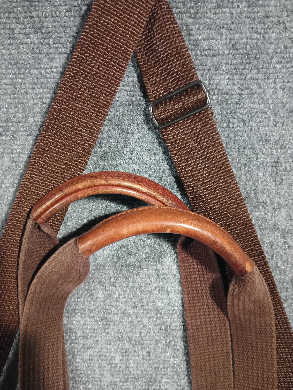 Duluth Trading Co Red Vintage Canvas Leather Messenger Bag Shoulder Bag