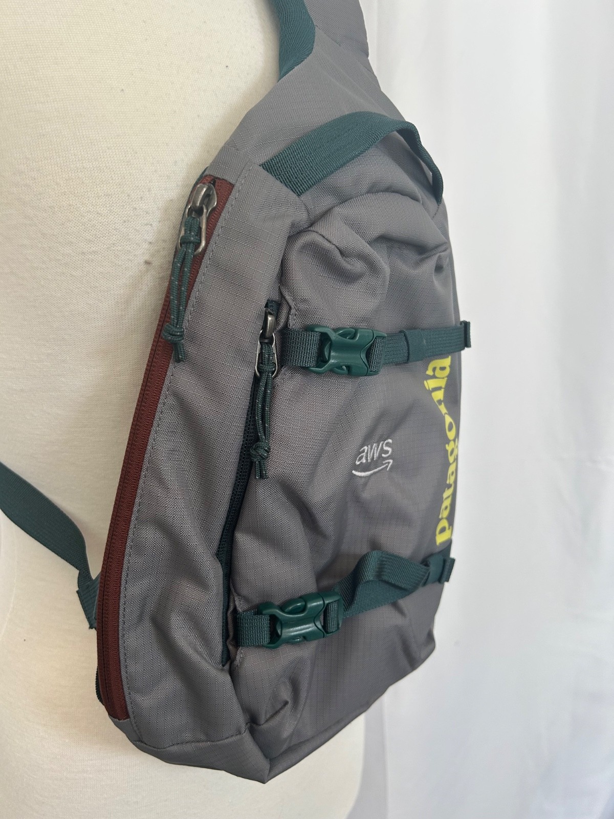 CUSTOM BRANDED GREY PATAGONIA ATOM SLING 8L DAYPACK