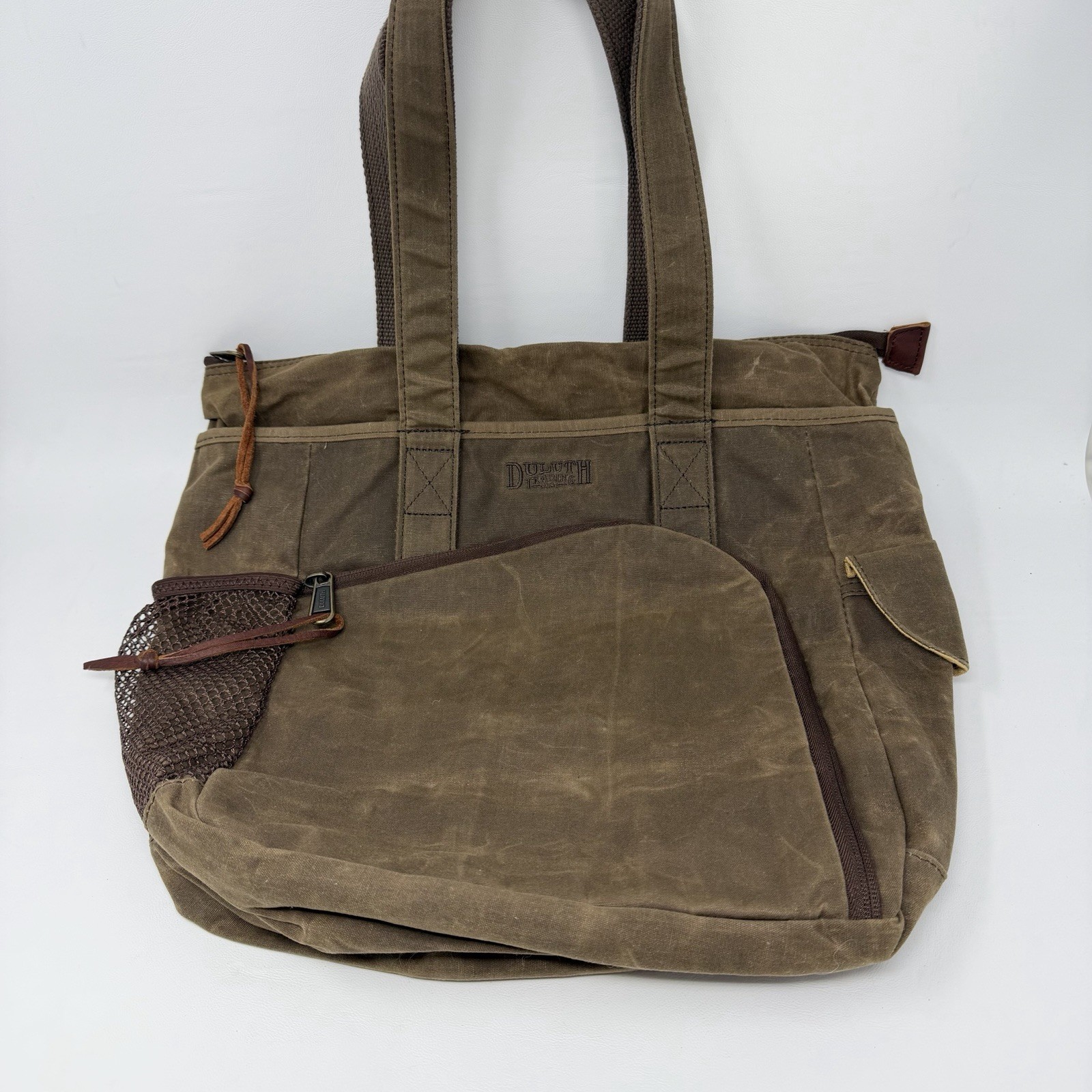 Duluth Trading Co Waxed Canvas Leather Messenger Bag Laptop Briefcase Mens