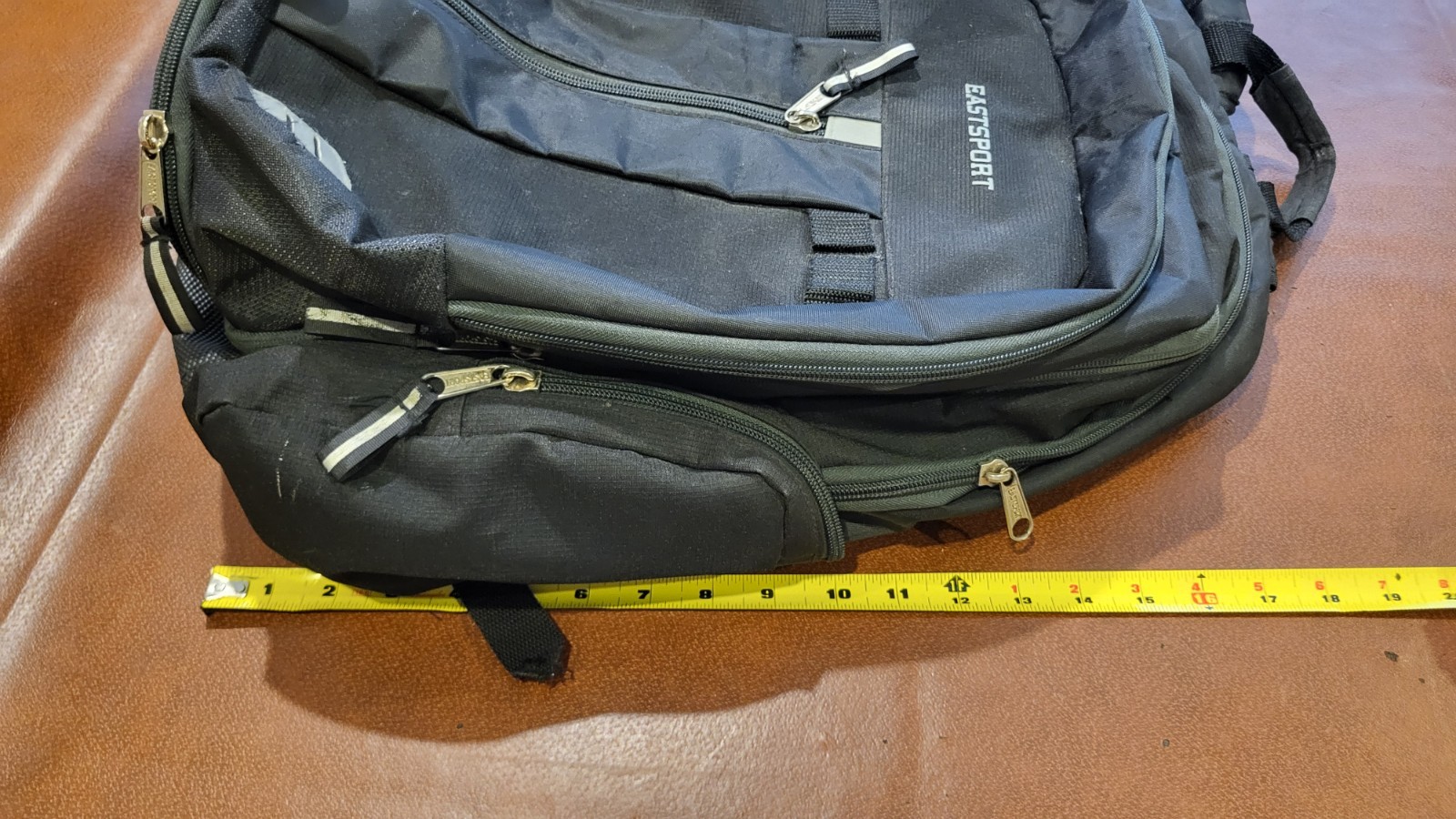 Eastsport Titan Backpack BLACK – EXPANSION ZIPPER -POCKETS GALORE! EUC!!