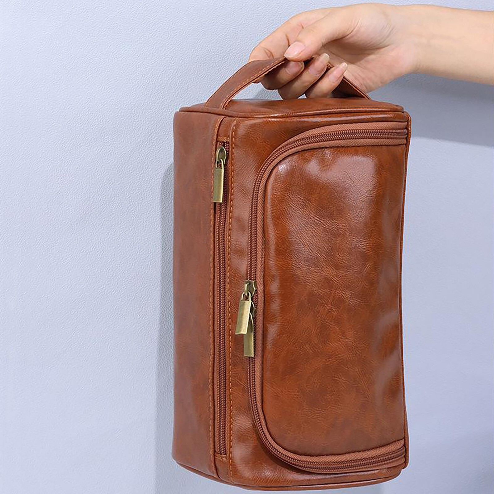 Personalized Leather Toiletry Bag, Gift for Groomsmen, Fathers Day, Wedding