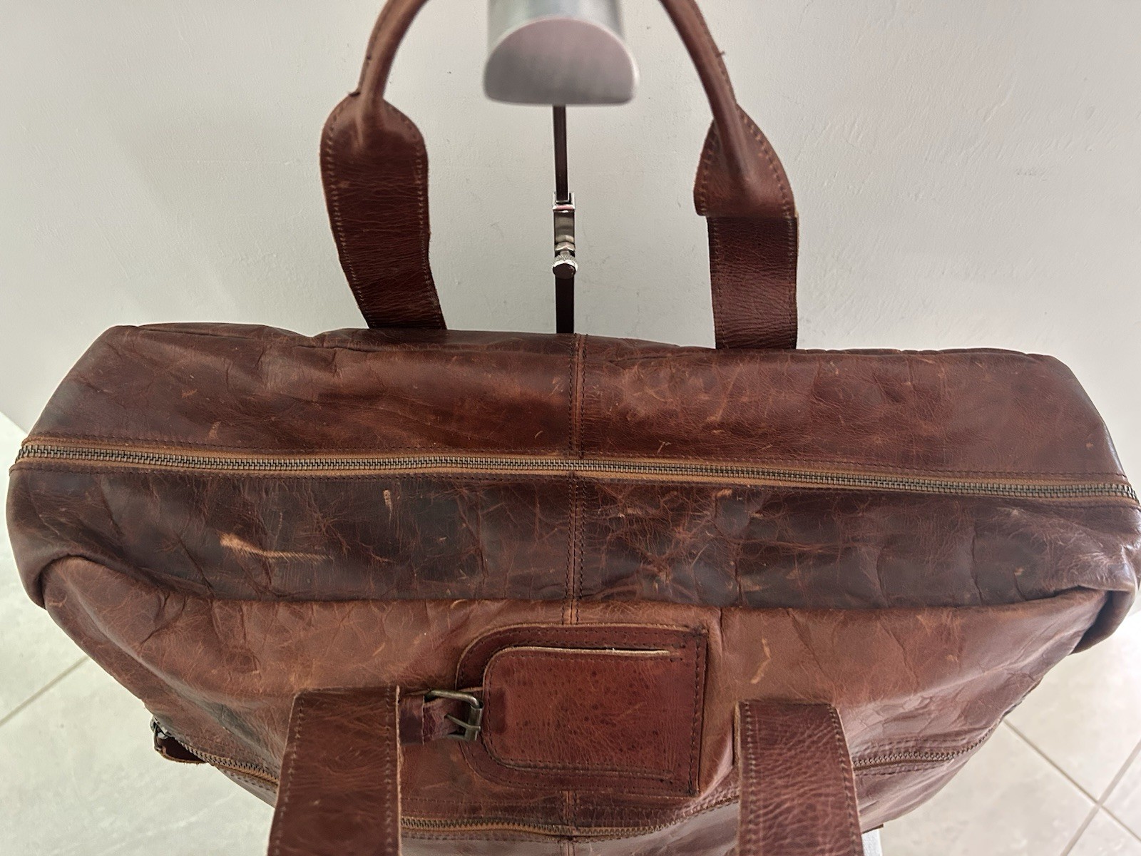 MAHI Leather Duffle Distressed