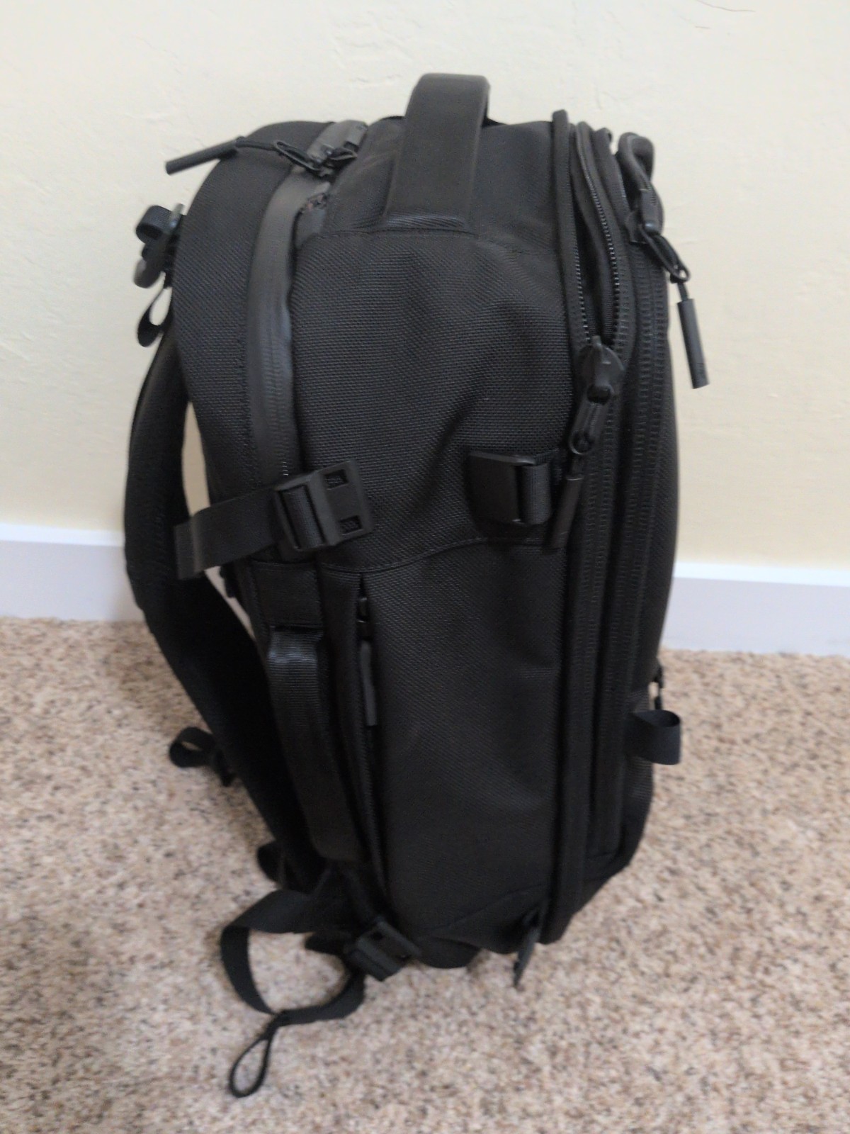 Aer Travel Pack 3 Small Backpack 28L BLACK AER-21033 Bag 1680D Cordura Nylon