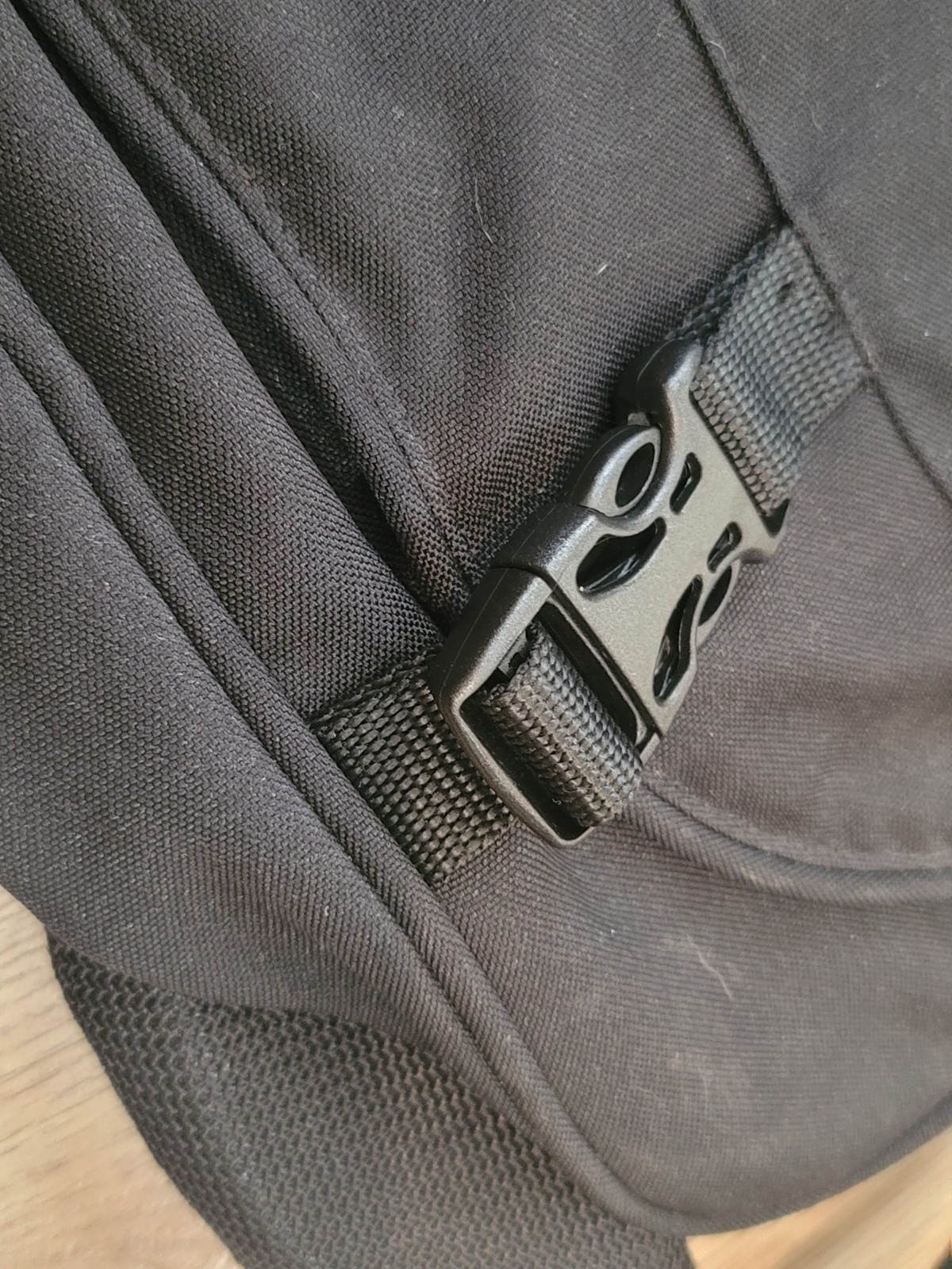 JanSport Black Messenger Shoulder Bag 16×12 University of Soutu Al JAGUARS NWT
