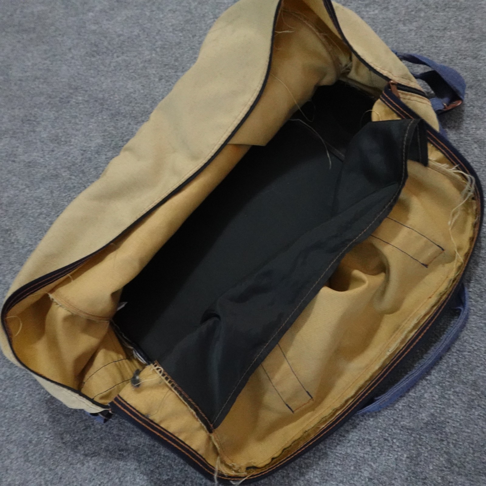 Vintage Levis Bag Orange Tab Tan Blue Denim Canvas Gym Carry Duffle 1970s Rare
