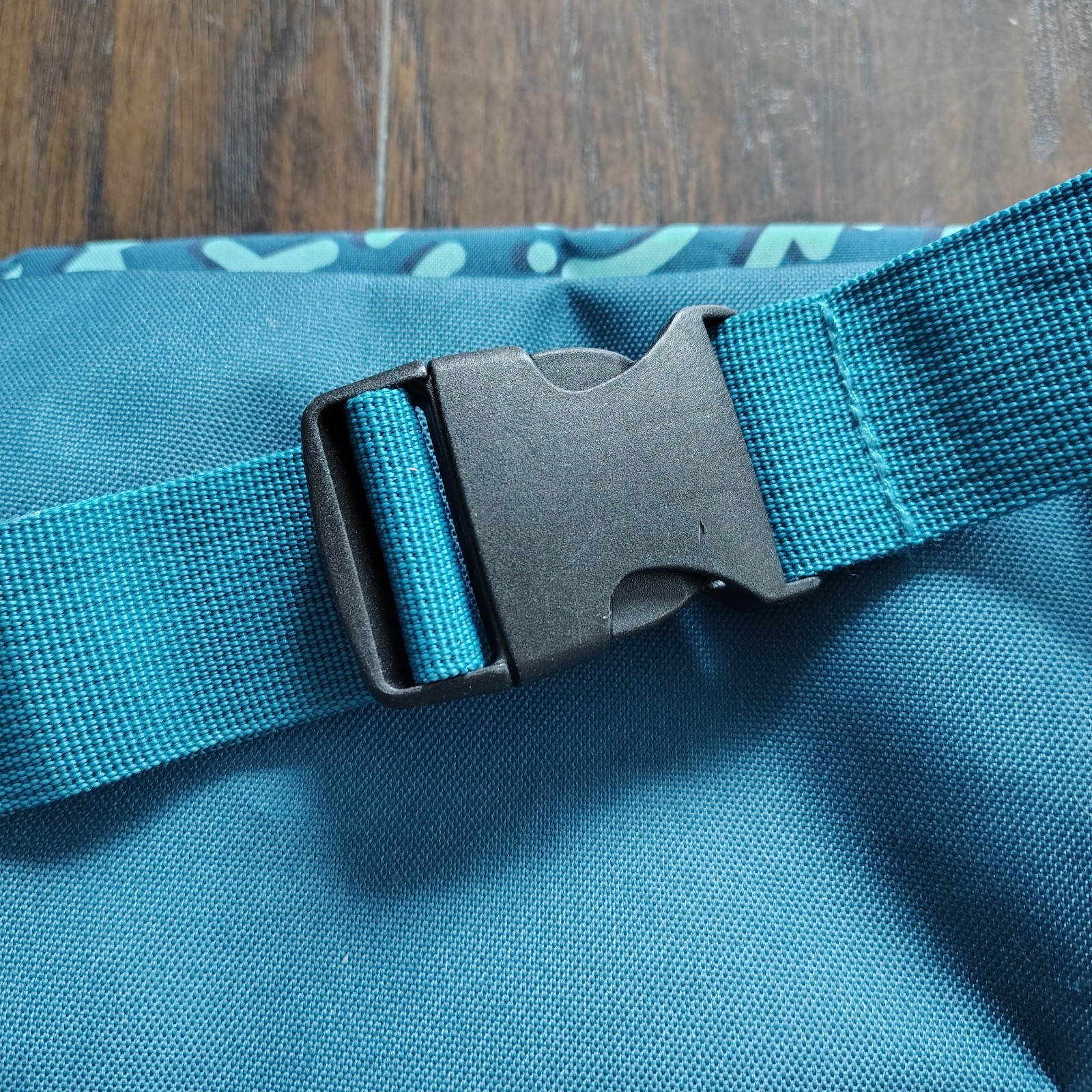 Neff Structure Waistpack Fannypack Teal