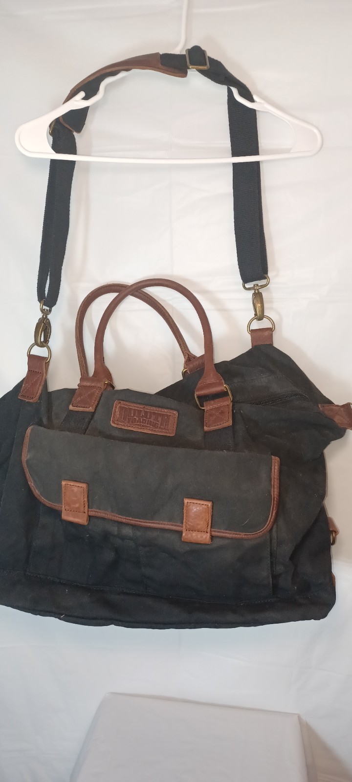 Duluth Trading Co Canvas and Leather Travel Duffle Bag Weekender Carry On Tote