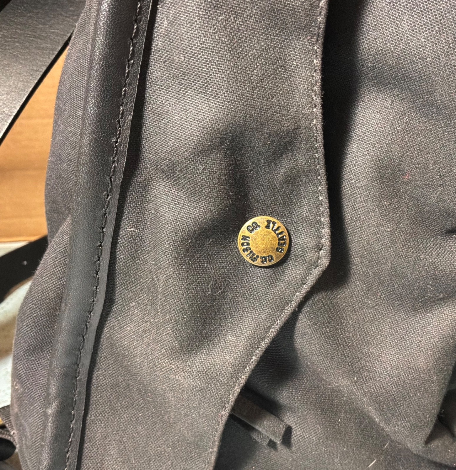 FILSON RUGGED BLACK BACKPACK w/LEATHER BRIDLE STRAPS & BRASS BUCKLES DRAWSTRING