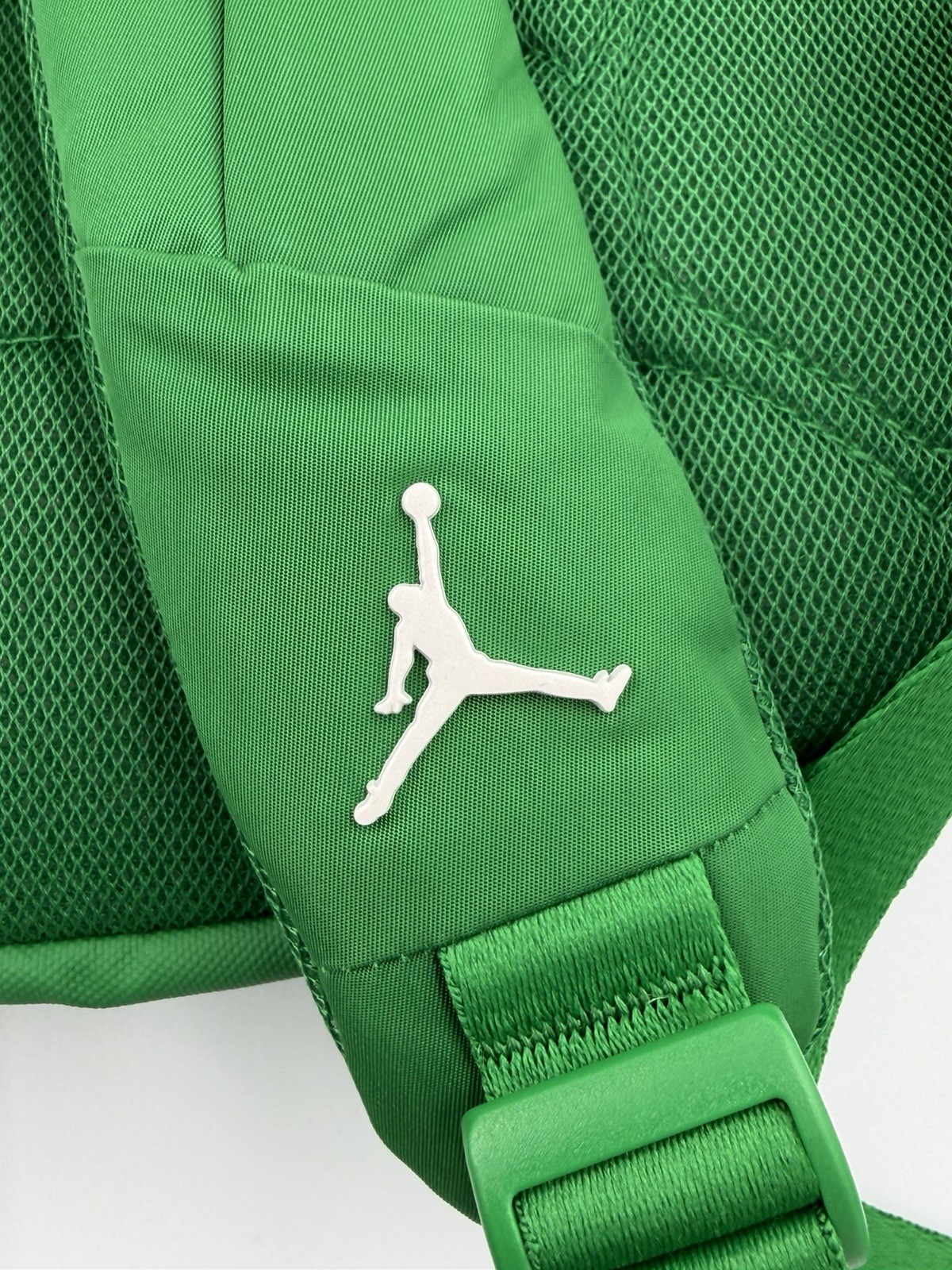 NIKE Jordan Alpha Backpack 28L Jordan Alpha Backpack Pine Green WA0868-E1P